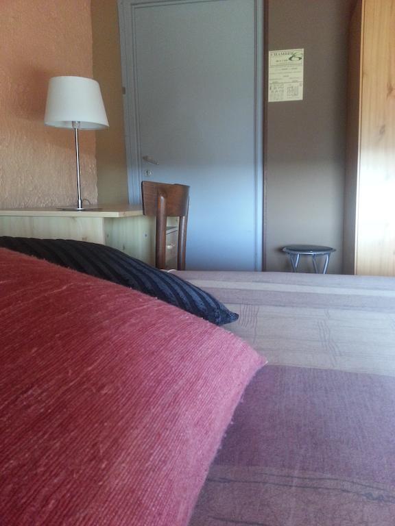 Auberge Au Bon Vivant Vesqueville Bagian luar foto