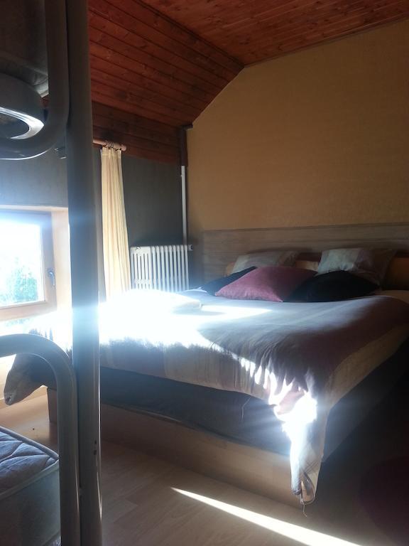 Auberge Au Bon Vivant Vesqueville Ruang foto